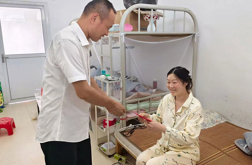 ‌Disea Electronics Union Conducts Postpartum Home Visit, Bringing Warm Care to Ms. Bian